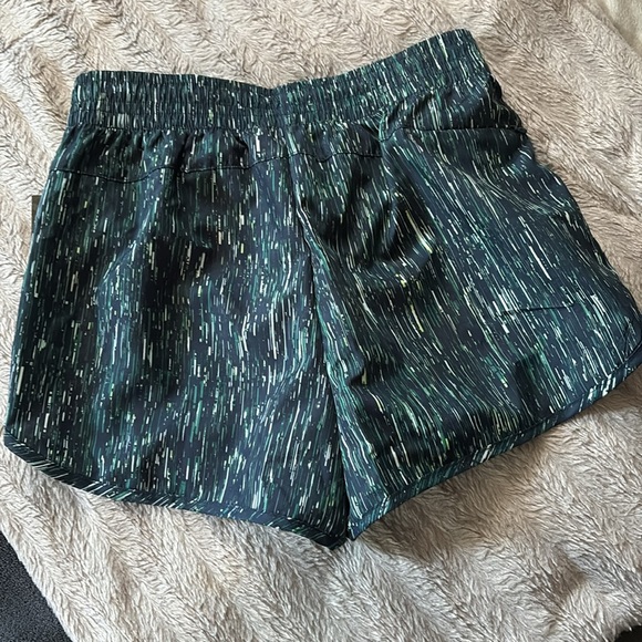 ATHLETIC WORKS SHORTS 🏋️‍♀️ - Picture 5 of 5